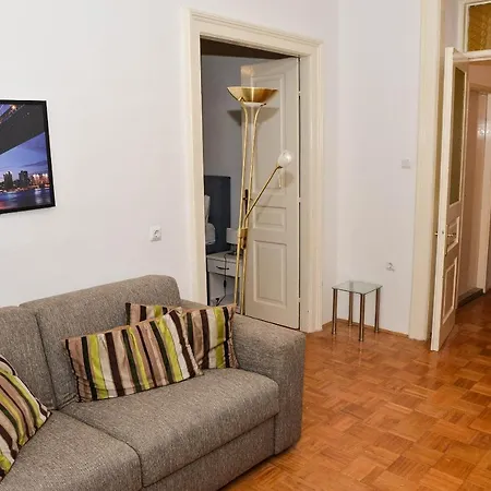 Skunca 公寓 扎达尔